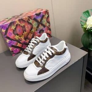 L_V Sneaker