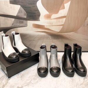 Cha_nel boots