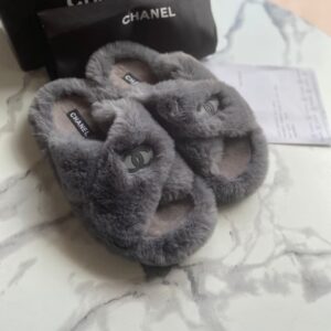 Cha_nel fur slides