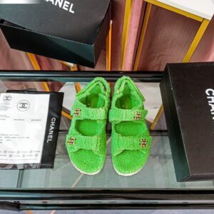 Cha_nel fur shoes